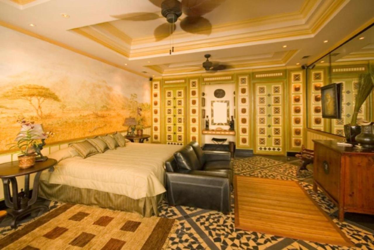 Hotel Villa Caletas Jacó Buitenkant foto