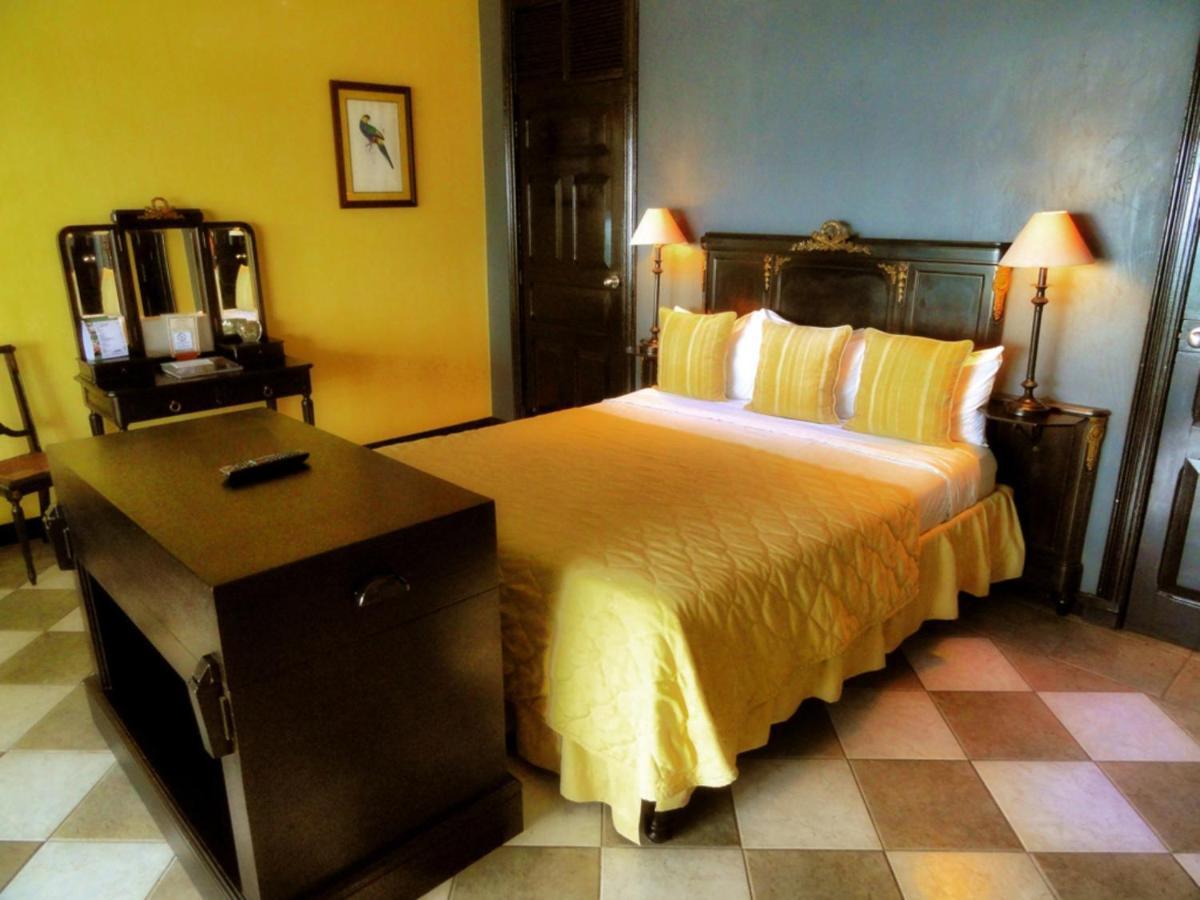 Hotel Villa Caletas Jacó Buitenkant foto