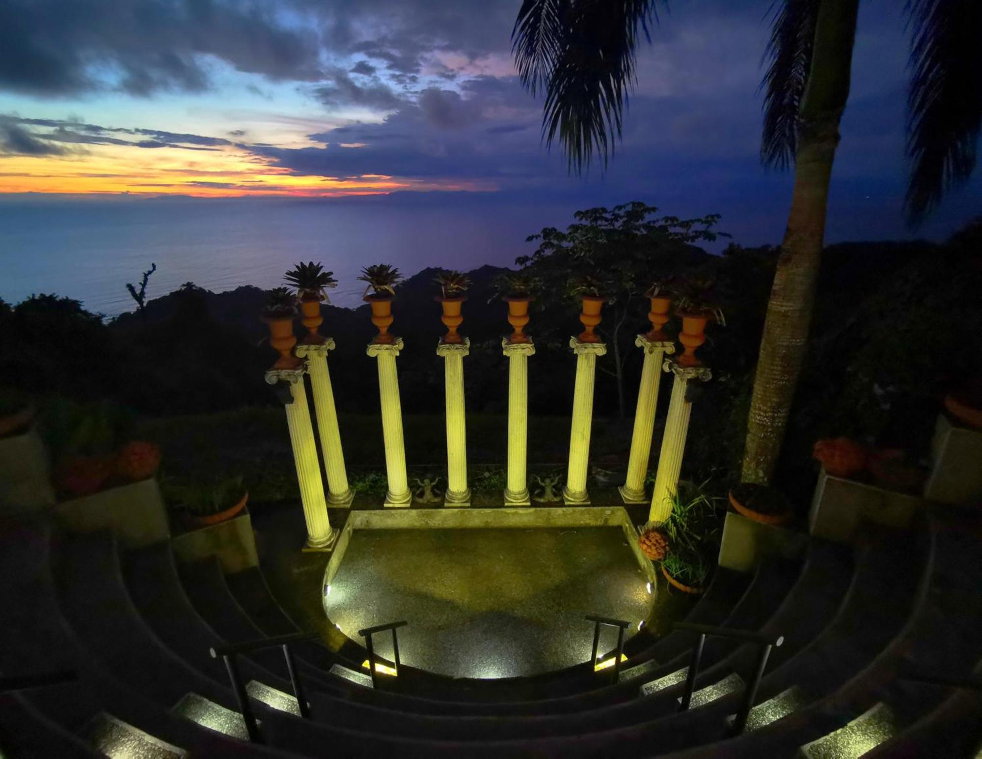 Hotel Villa Caletas Jacó Buitenkant foto