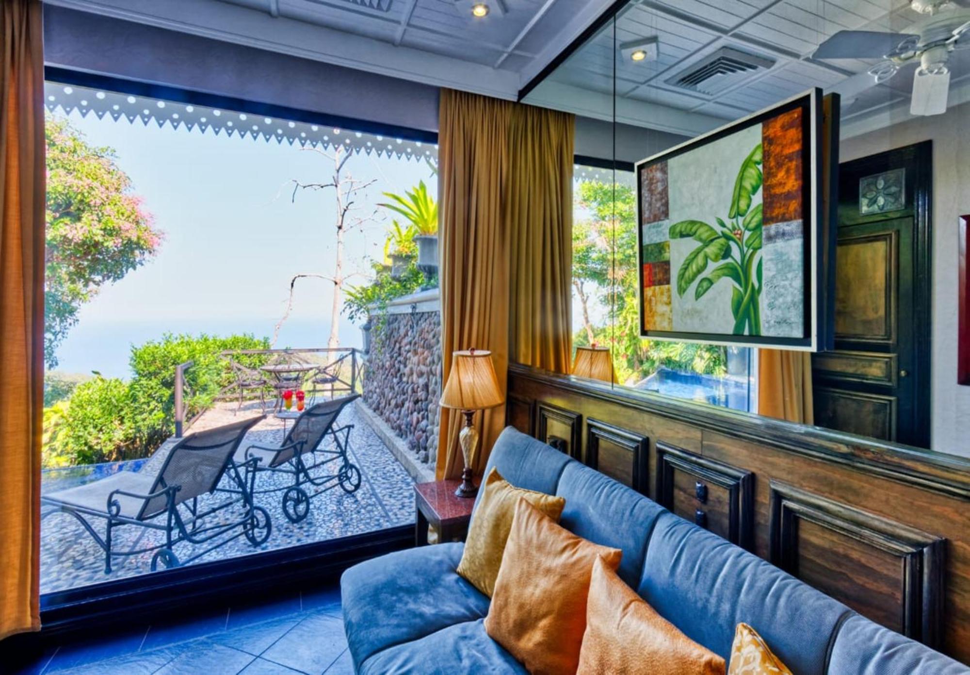 Hotel Villa Caletas Jacó Buitenkant foto