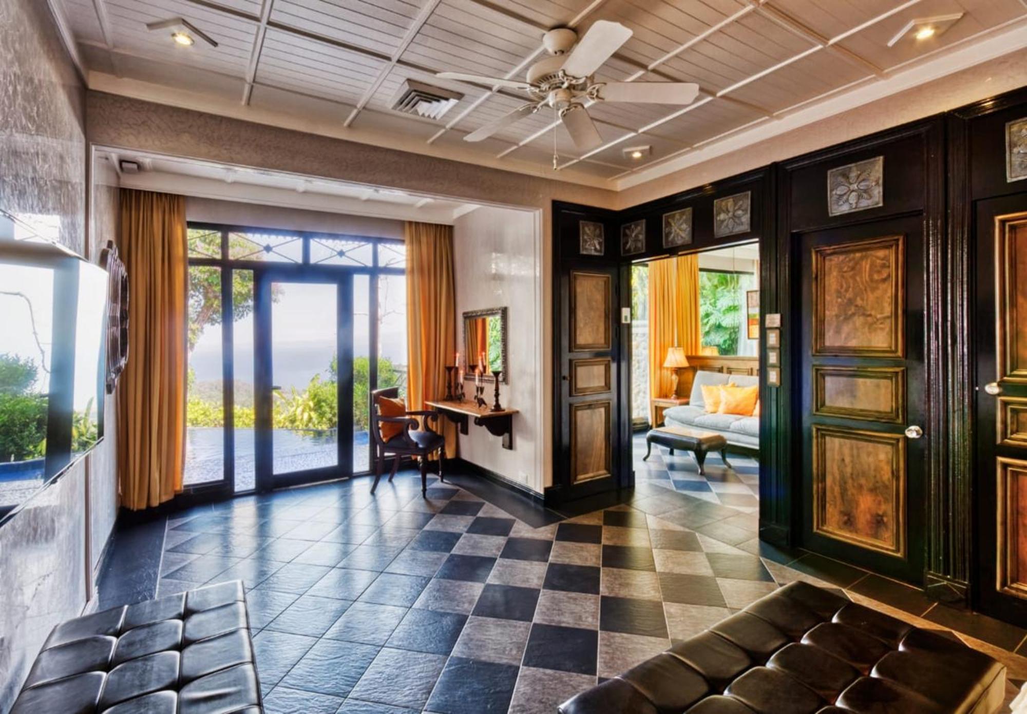 Hotel Villa Caletas Jacó Buitenkant foto