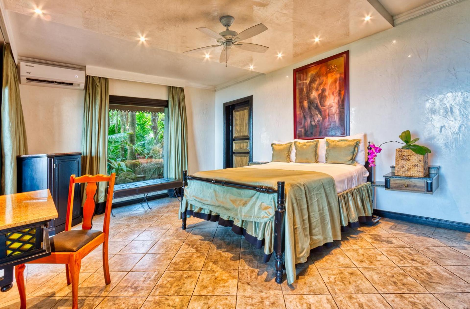 Hotel Villa Caletas Jacó Buitenkant foto